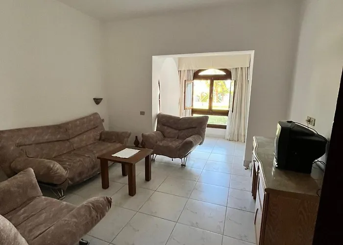 بيت ضيافة Domina Coral Bay *